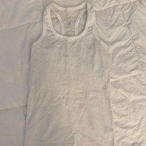 Lululemon tank top